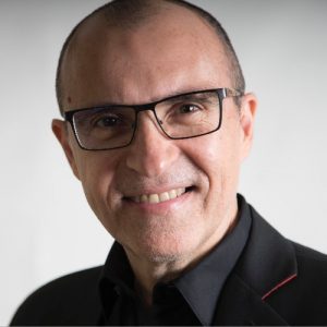 32. Alfonso Alcántara 32. Alfonso Alcántara